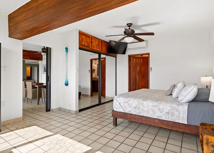 Summer Price Drop | Marina Sol 3br Medano *